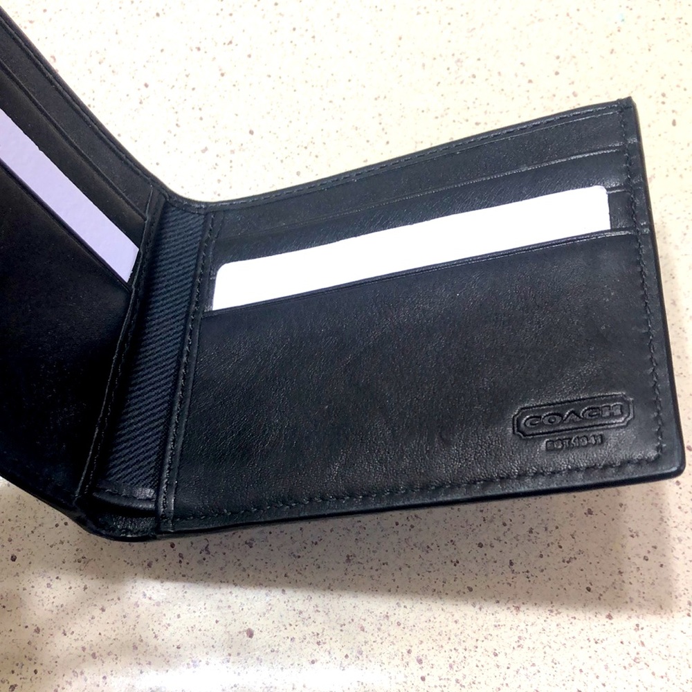 Coach Slim Bifold black wallet 74380 - Picture 3 of 5